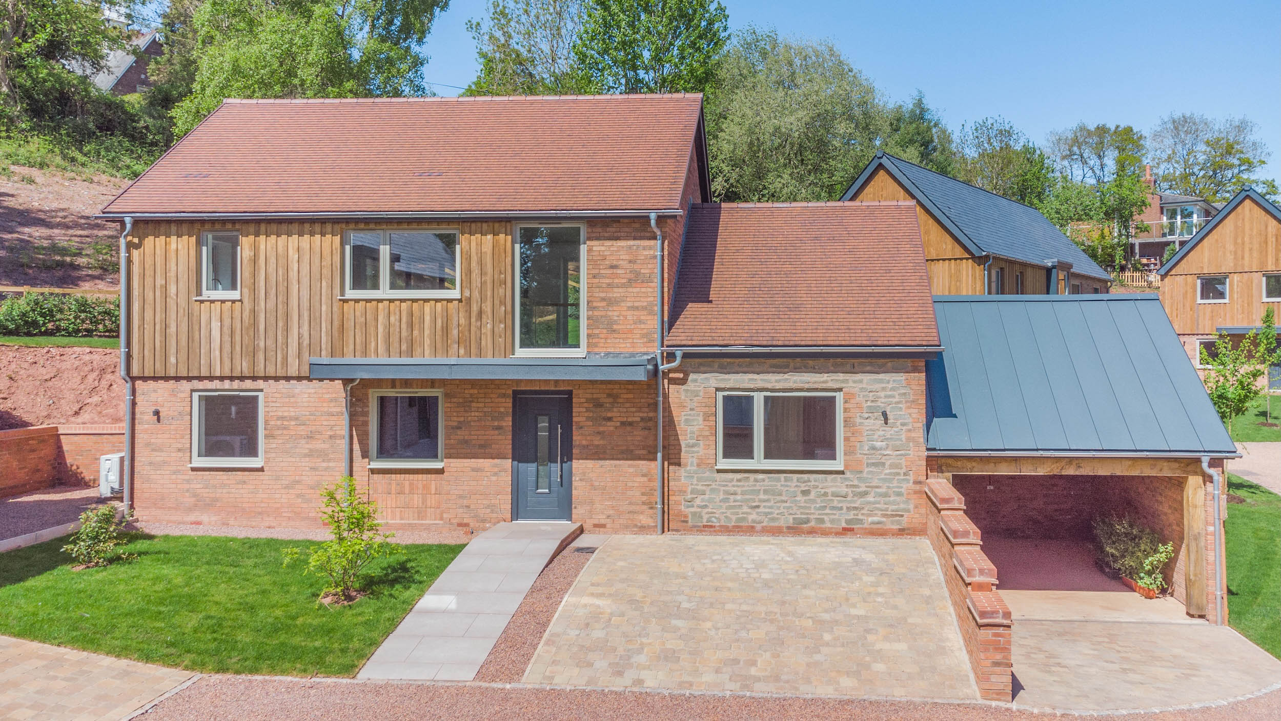 Henry Spence Homes designs homes to meet modern expectations for comfort, efficiency, and long-term performance.